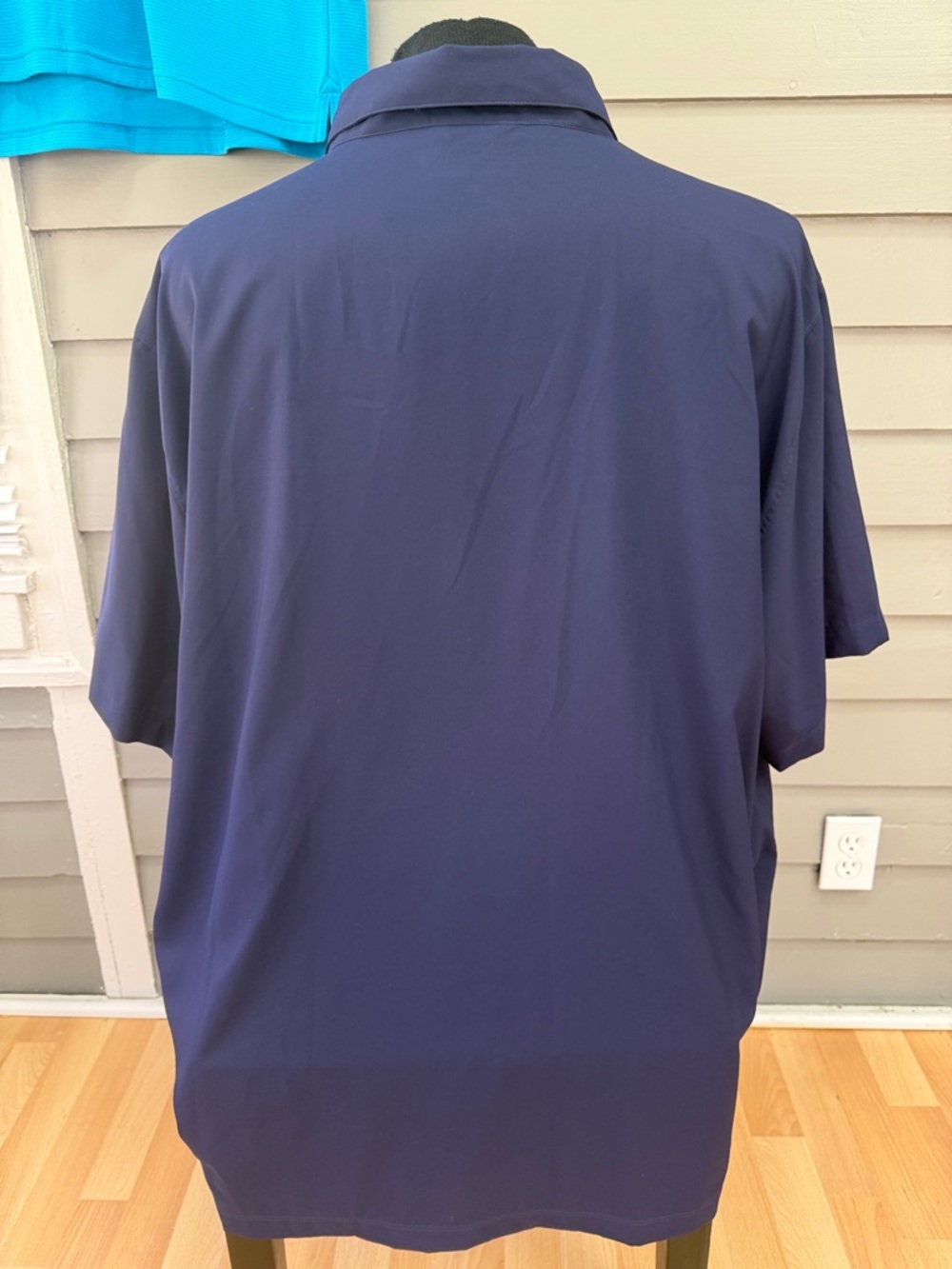 Under Armour Men’s Performance Tech Golf & Motivator Polo - Turquoise & Navy - Picture 4 of 8